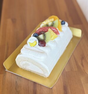 バナナロールケーキデコレーション
