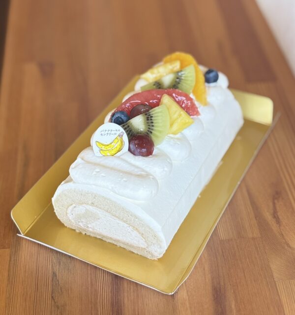 バナナロールケーキデコレーション